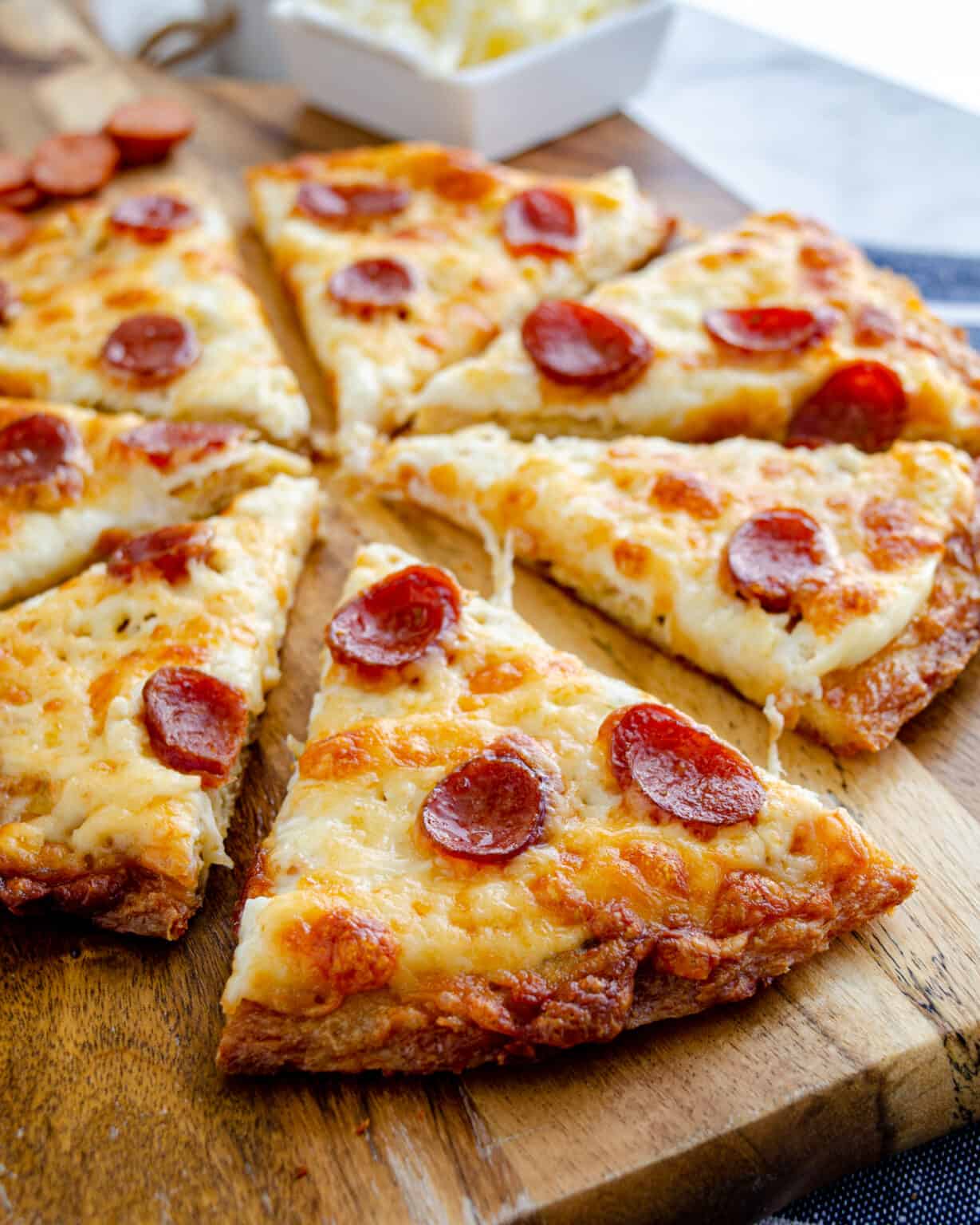 Easy Carnivore Chicken Crust Pizza (Low carb, High Protein) - Yummy For ...