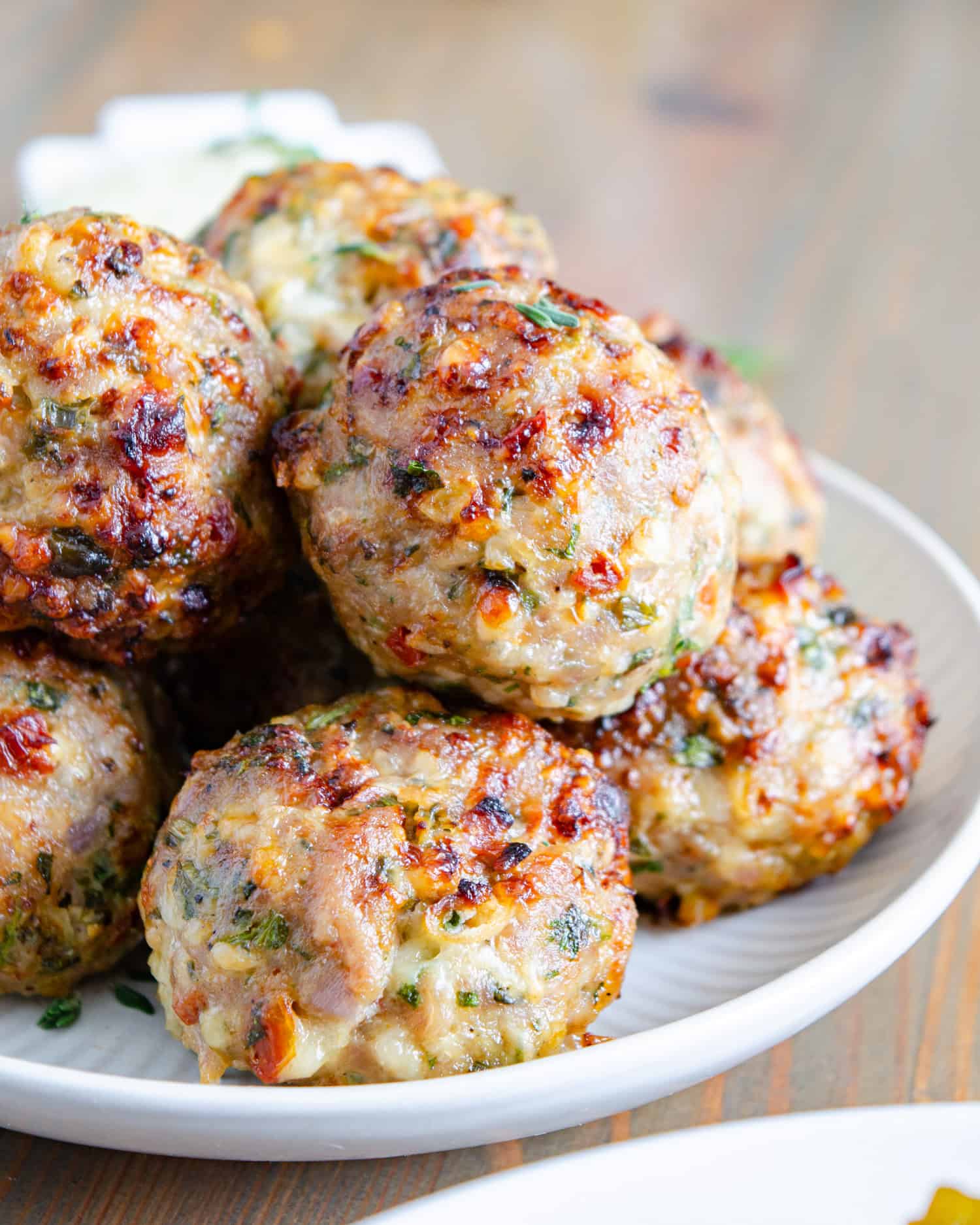 Air Fryer Sundried Tomato Pesto Chicken Meatballs | (Low Carb, High ...